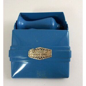 Vintage Carvanite Push Button Souvenir Akron Iowa Salt & Pepper Shakers W/ Case